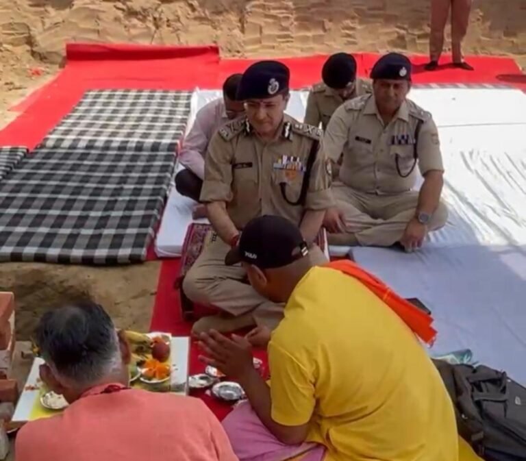 हरिद्वार के आधिकारिक भ्रमण पर पहुंचे उत्तराखण्ड के D.G.P. दीपम सेठ I.M.C. चौक में किया जा रहा है थाना सिड़कुल के नए भवन का निर्माण