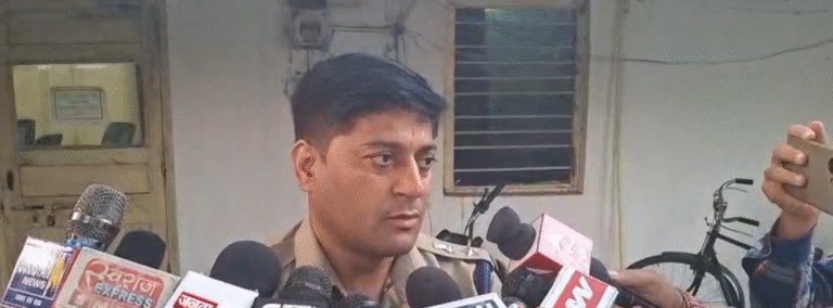 यूके ट्रिपल एससी पेपर लीक केस में बड़ा खुलासा, आरोपी खालिद पुलिस की गिरफ्त में।
