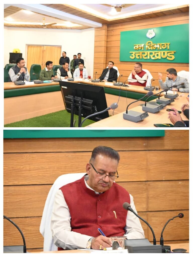 कैबिनेट मंत्री गणेश जोशी ने मसूरी में 24 से 29 दिसंबर तक आयोजित होने वाले “मसूरी विंटरलाईन कार्निवाल 2025” की तैयारियों की समीक्षा की