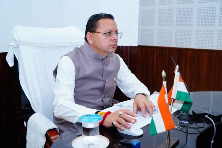 मुख्यमंत्री पुष्कर सिंह धामी ने किया उत्तराखंड भवन एवं अन्य सन्निर्माण कर्मकार कल्याण बोर्ड द्वारा विकसित श्रमिक सेवा मोबाइल एप का लोकार्पण