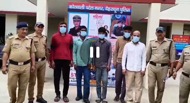 ऑपरेशन प्रहार” के साथ वीकेंड पर दून पुलिस ने शुरू किया “ऑपरेशन नाईट स्ट्राइक
