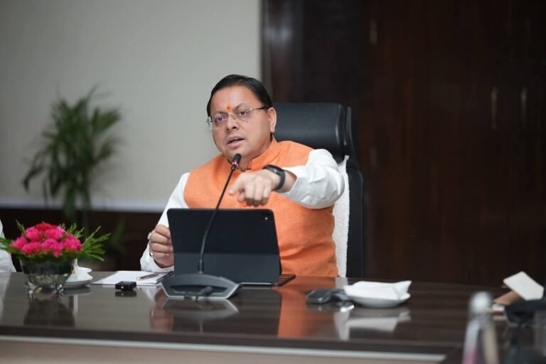 मुख्यमंत्री पुष्कर सिंह धामी की अध्यक्षता में सचिवालय में आयोजित कैबिनेट बैठक में 12 महत्वपूर्ण प्रस्तावों को मंजूरी दी गई।